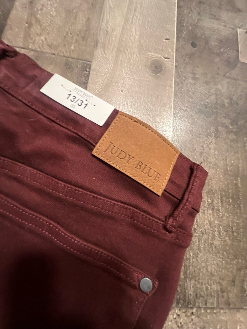Judy Blue Wide-Leg Jeans in Brick Red - Picture 5 of 8